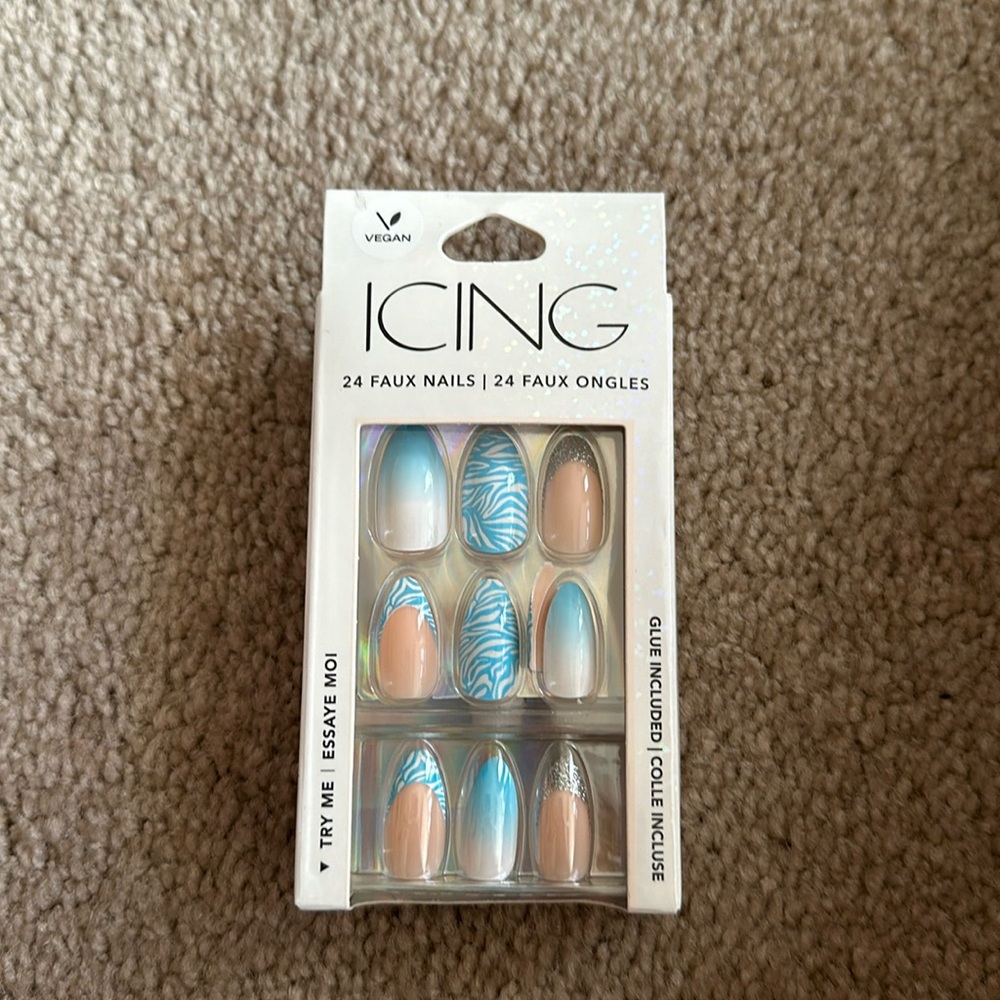 Cute nails in the brand icing